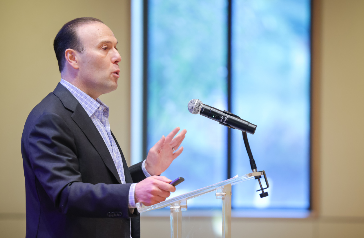 Andy Dillion speaking at an alumni board meeting