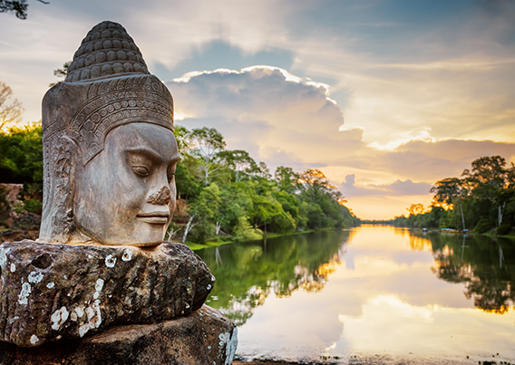 Angkor Thom large statue of a face